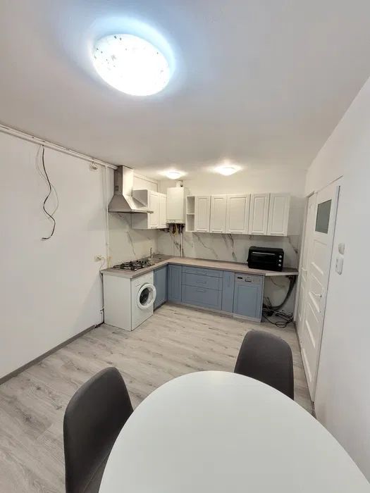 Apartament cu 2 camere | Decomandat | Centru | Renovat | Parcare - Poză 4