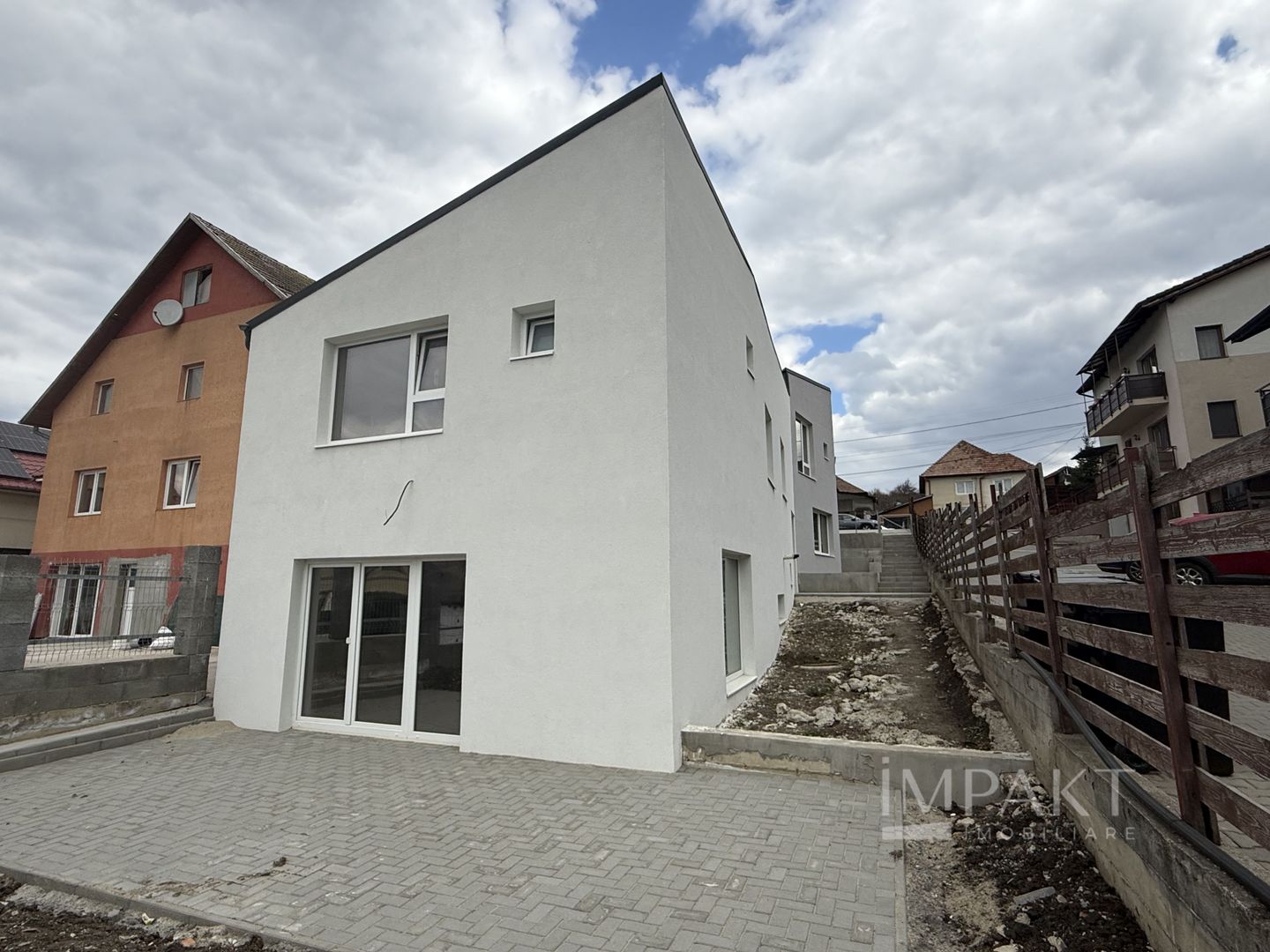 De Vânzare Duplex pe Strada Oașului! - Poză 3