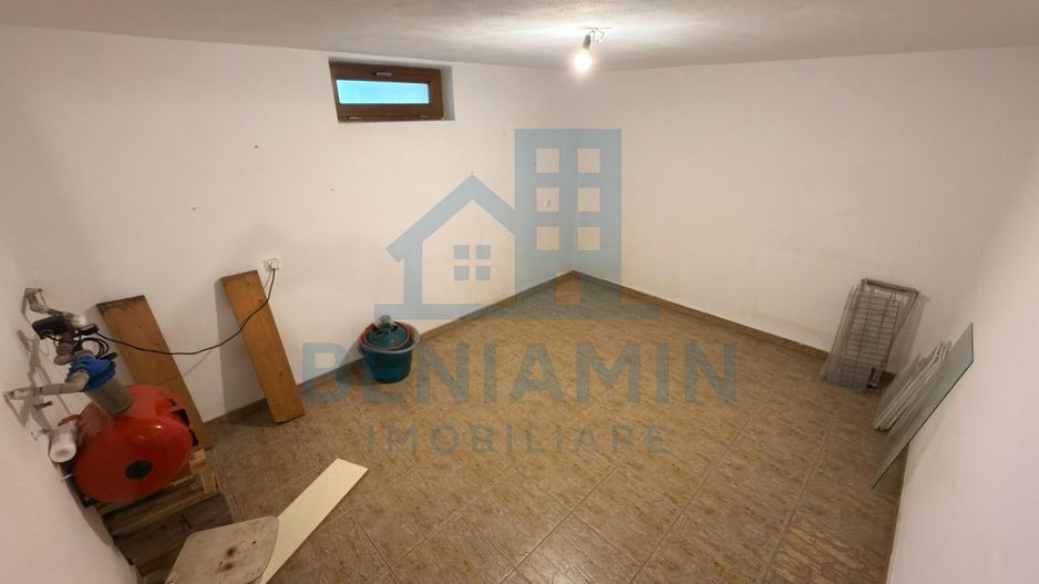 Vila eleganta in zona Ford– Confort si intimitate pe alee privata - Poză 18