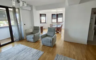 Eminescu | 3 camere | Loc de parcare + boxa - Poză 19