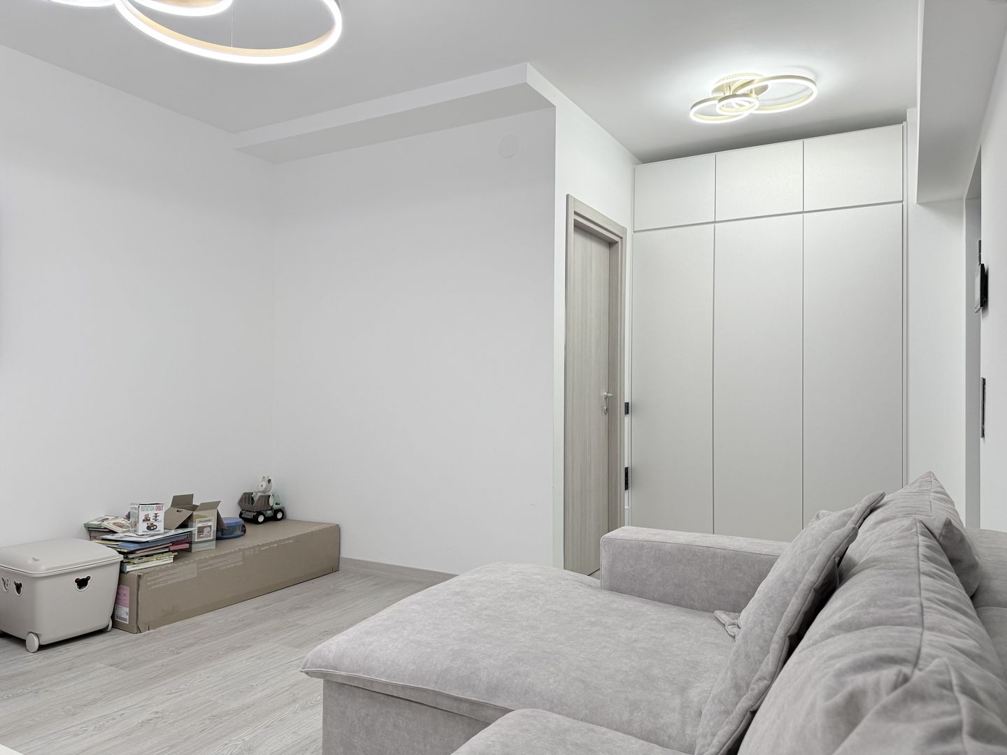 Apartament duplex | 3 camere | 3 bai | 133 mp totali - Poză 6