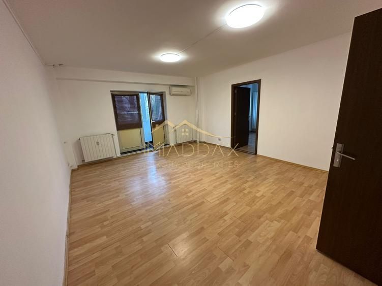 Inchiriere 4 camere/Ultracentral/Rond Alba Iulia/Pretabil firma - Poză 1