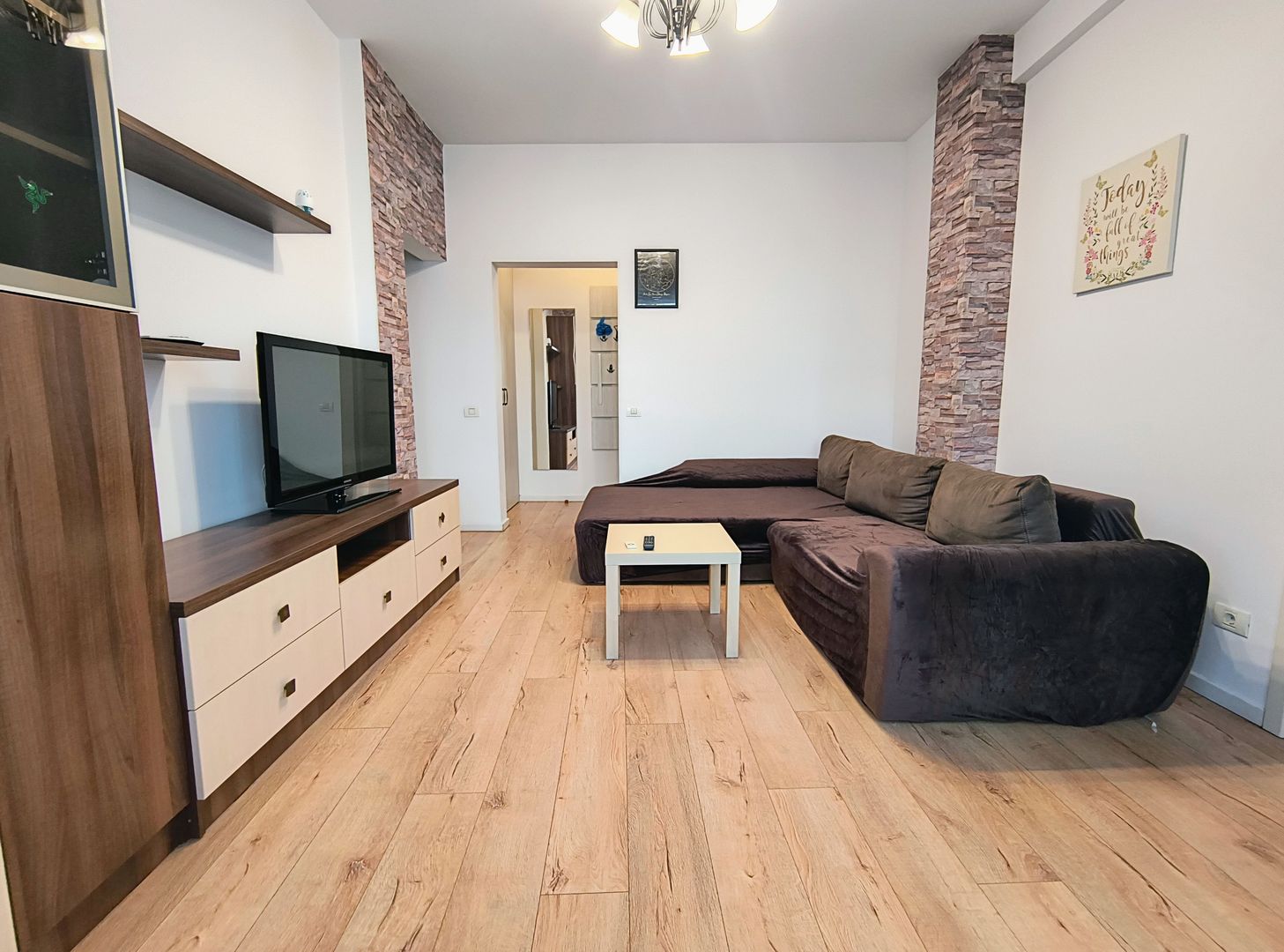 Ion Mihalache- Hotel Samaa- centrala proprie! - Poză 2
