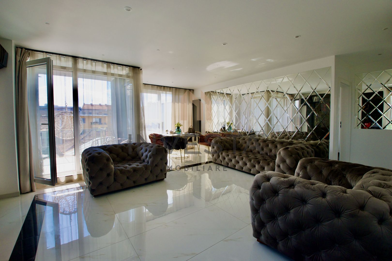 APARTAMENT DE LUX 2 CAMERE ULTRAFINISAT CENTRAL - Poză 4