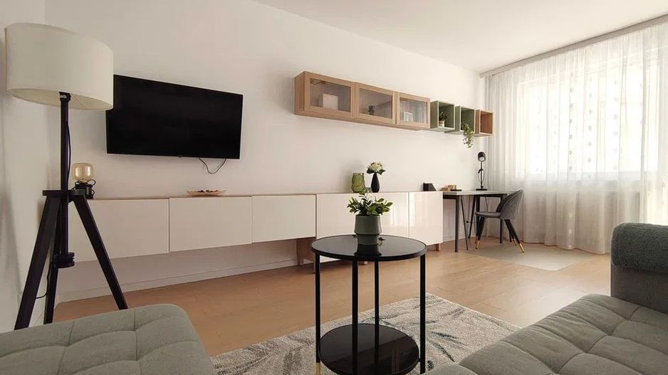 Apartament 2 camere Lujerului – Decomandat, 5 min Metrou, Anvelopat - Poză 1