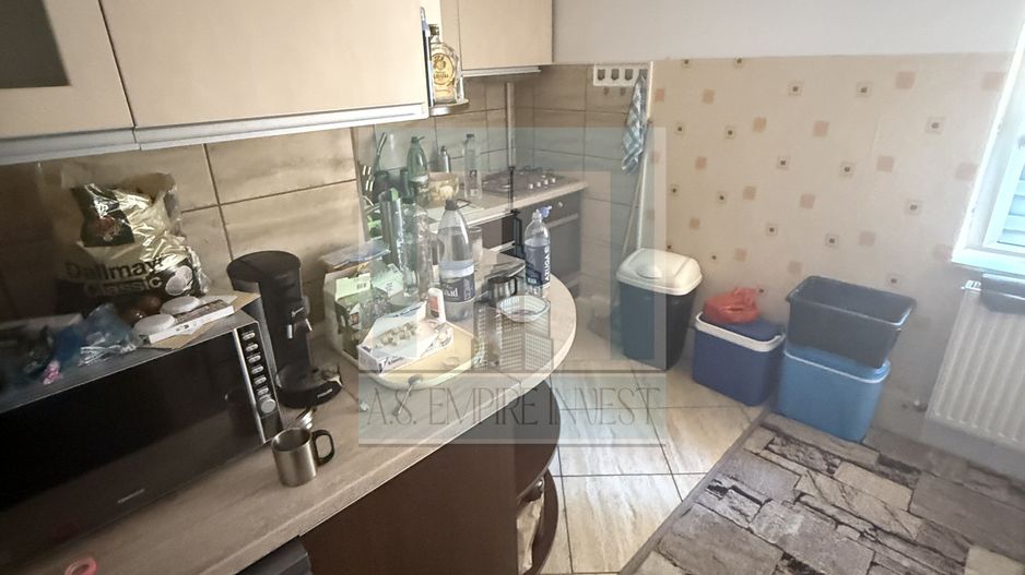 Apartament 3 camere , 84 mp utili,2 bai,2 balcoane-zona Astra - Poză 3