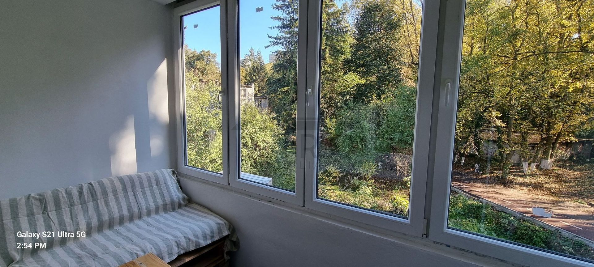 Inchiriere apartament 3 camere 7 noiembrie.For rent 2 bedrooms,1 living room,2 bathrooms apartment near UMFST - Poză 4