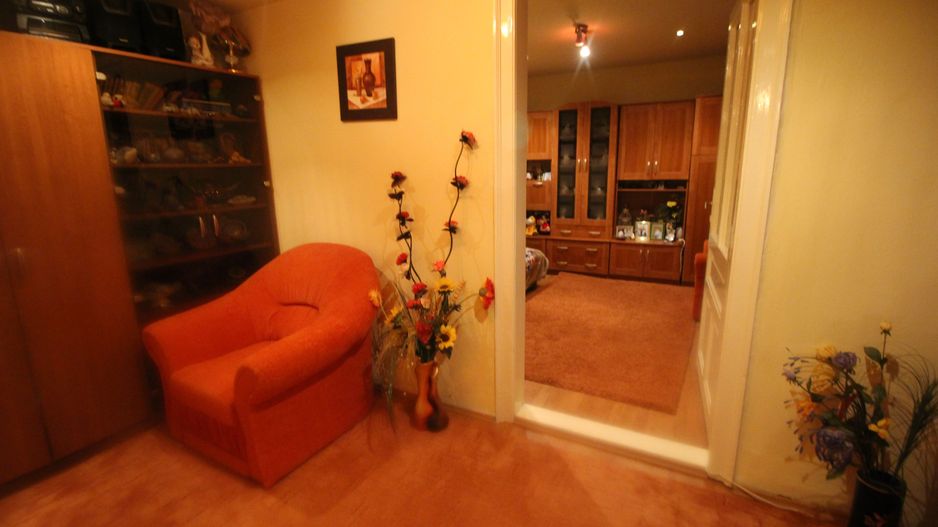 TEREN GENEROS CU CASA - Poză 5