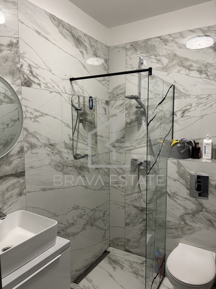 Apartament de vânzare,  55 mp , etaj 2 , zona Eroilor , Floresti - Poză 2