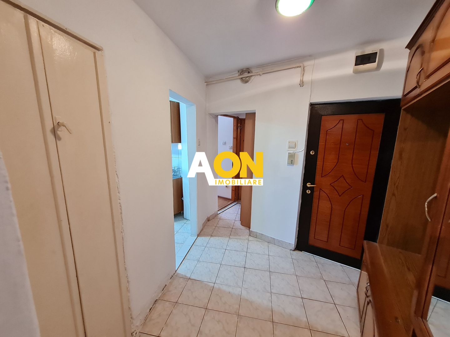 Apartament 2 camere, Decomandat, Et 3, 45 mp, Zona Tolstoi - Poză 3