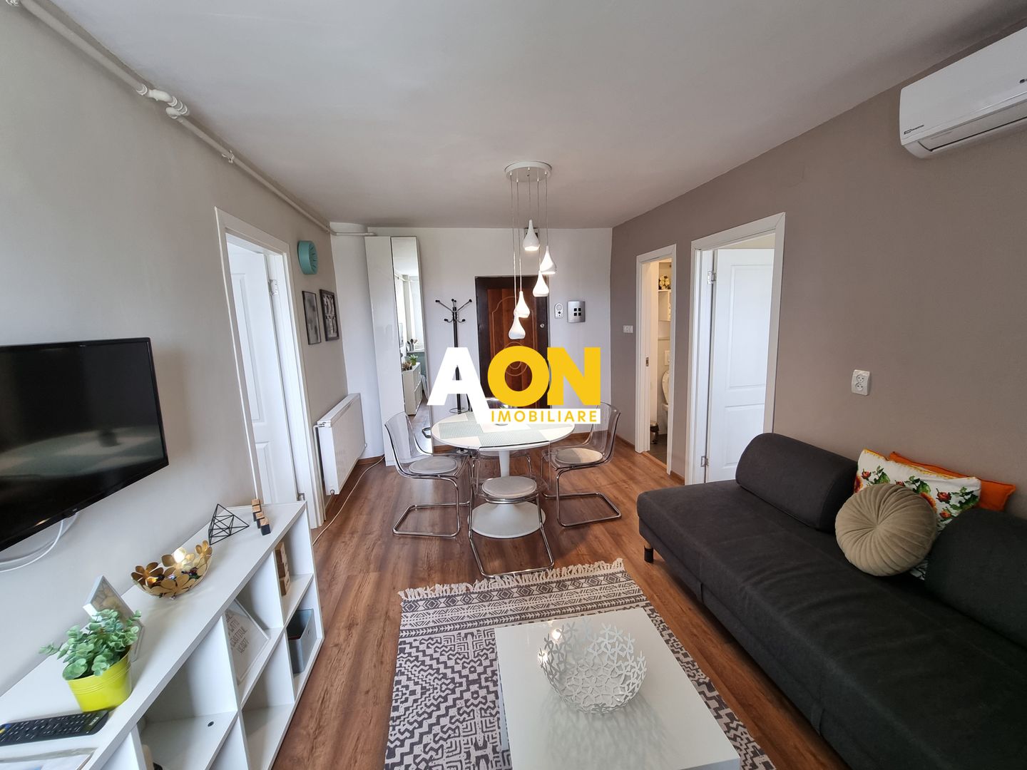 Apartament 2 camere decomandat,mobilat si utilat complet, zona Cetate - Poză 4