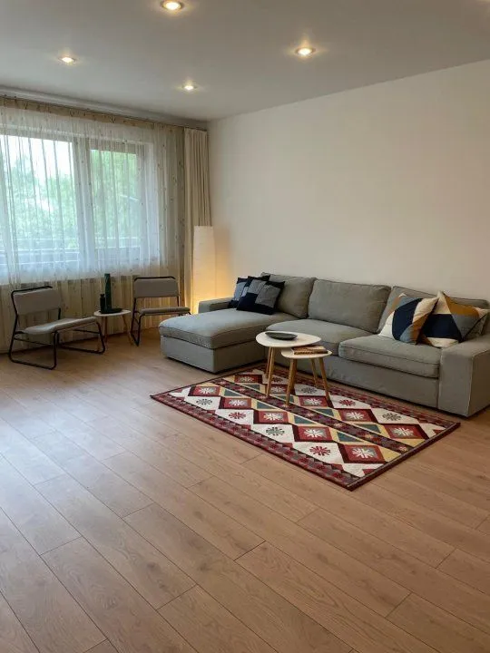 Inchiriere apartament 3 camere Herasteau | Soseaua Nordului — fotografia 1
