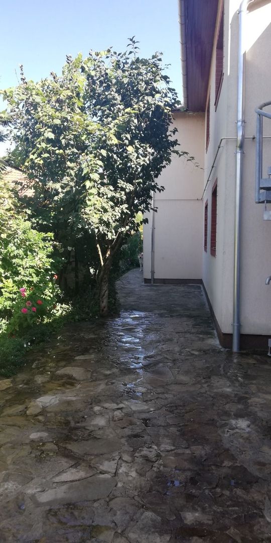 BRASADAS vinde casa individuala in zona Aurel Vlaicu. - Poză 16
