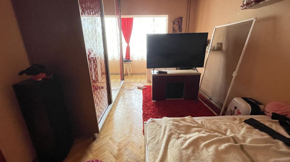 Apartament cu trei camere -zona Matei Basarab - Poză 16