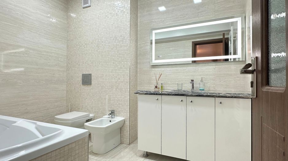 Vând apartament 3 camere 3 minute de Coresi complex ISARAN - Poză 15