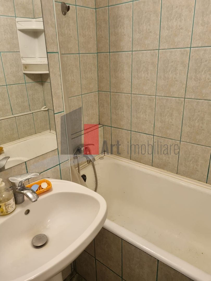 Garsoniera zona Decebal - 34 mp - Poză 5