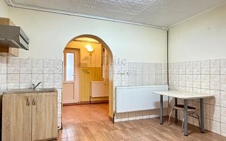 Casa singura in curte zona Parcul Salca | Acces auto - Poză 6