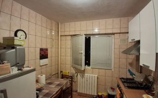 🔑 Vanzare apartament 2 camere - Costin Georgian (5 min. Metrou) - Poză 3