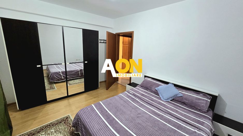 Apartament cu 2 Camere, Bloc cu Lift, Zonă Ultracentrală - Poză 8