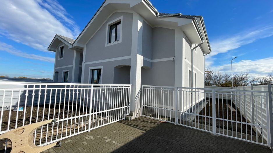 Duplex-5 camere-SUPER POZITIE-199000€ | Giarmata-VII | - Poză 1