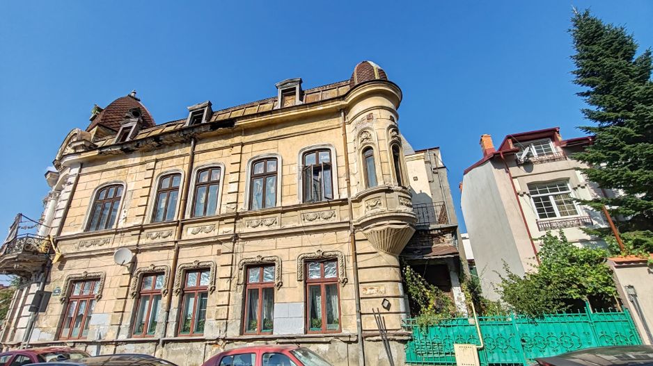 Oferta zilei !!! Garsoniera 33.4 mp utili in Vila - Zona Parcul Carol - Poză 1