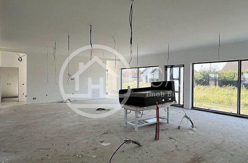 Casa noua pe nivel cu 6 camere de vanzare Santandrei Bihor - Poză 9