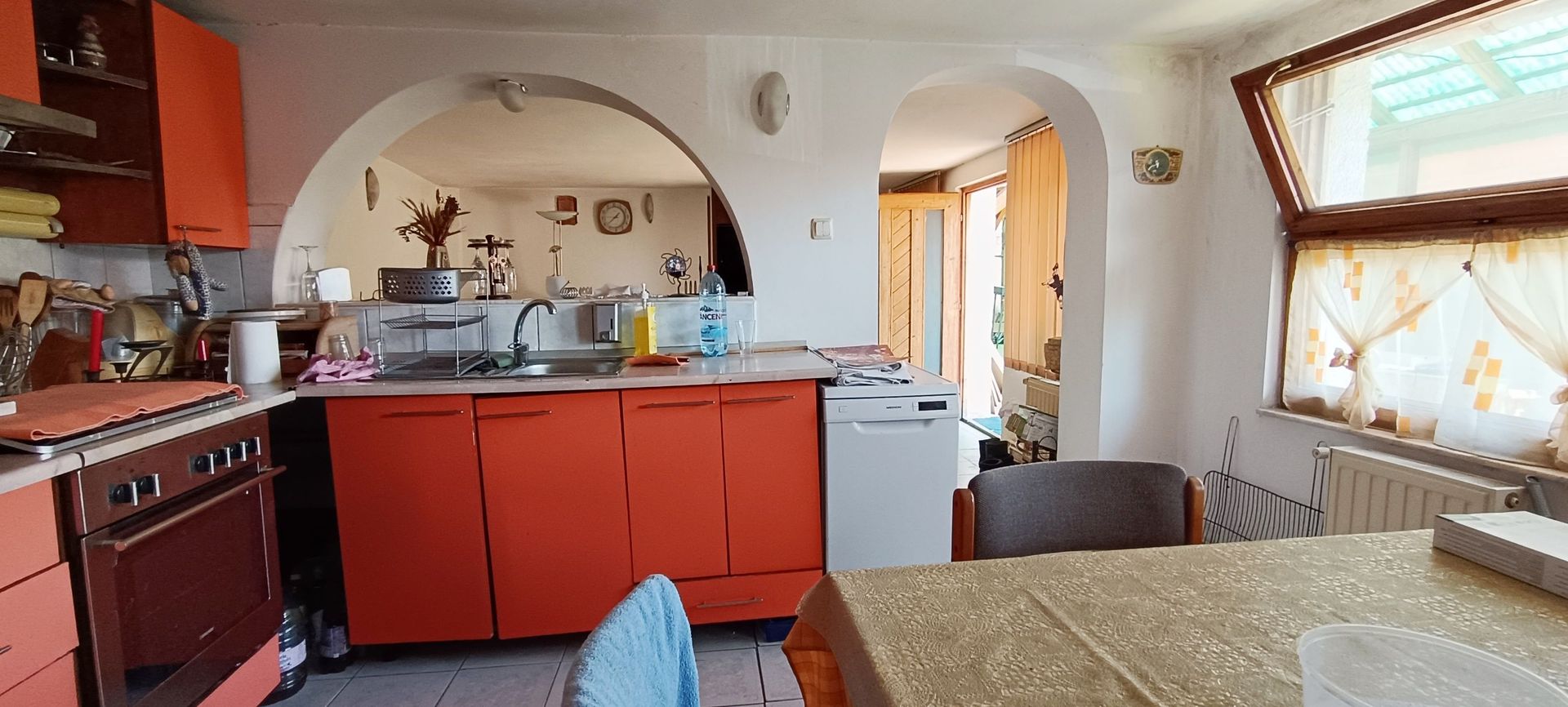 Casa si teren de 916mp in Sacele,cu front la B-dul Brasovului - Poză 14