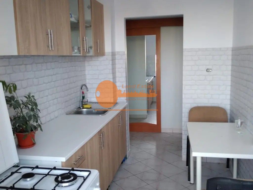 Apartament 2 Dimitrie Cantemir Centrala Proprie - Poză 3
