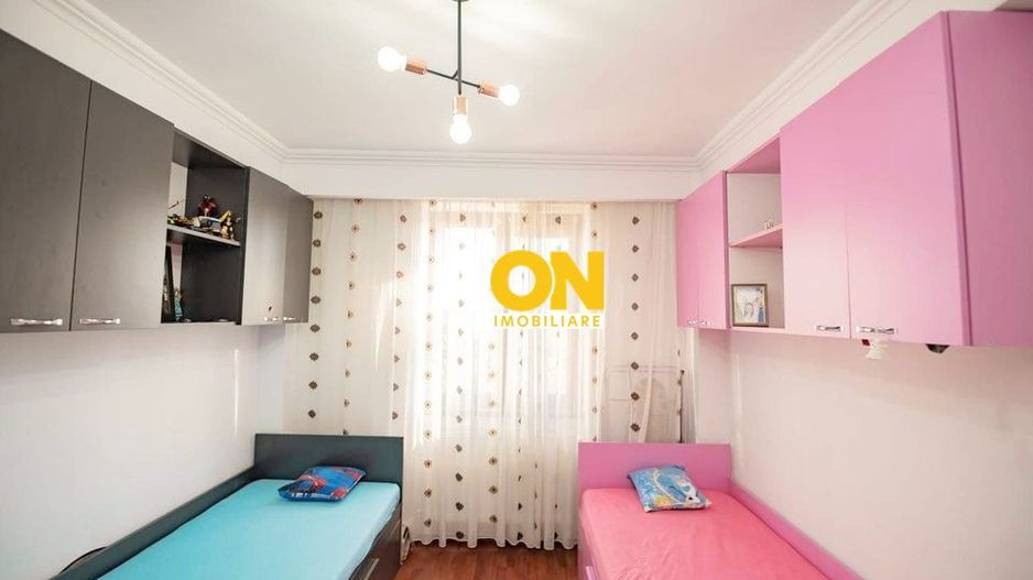 Apartament 3 camere, etaj 3, + boxa la subsol, ultracentral - Poză 10