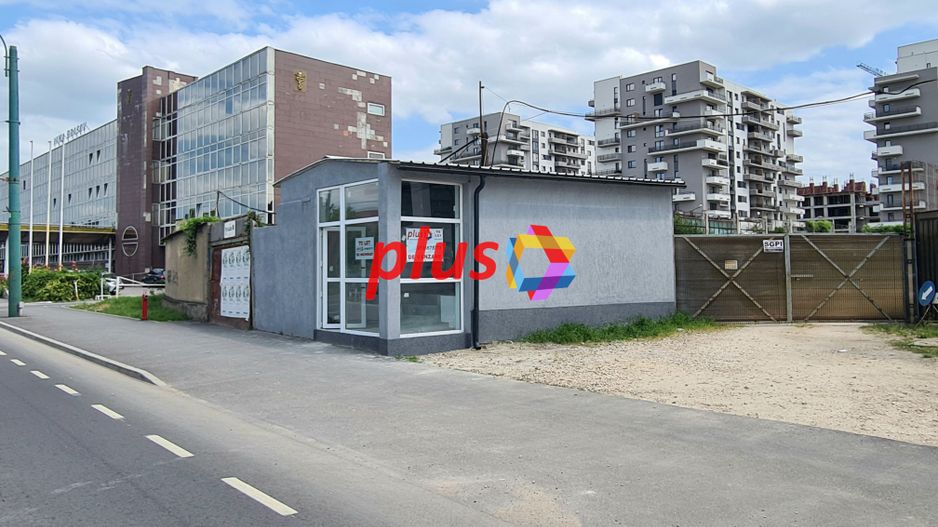 Spațiu de vânzare Brașov - 28 mp cu trafic auto intens - Poză 2