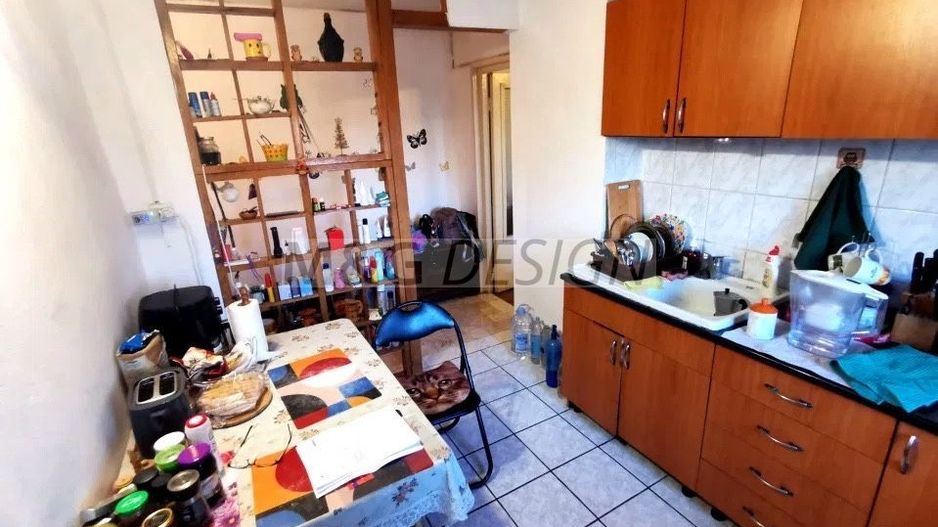 Apartament 3 camere Dambovita - Poză 3