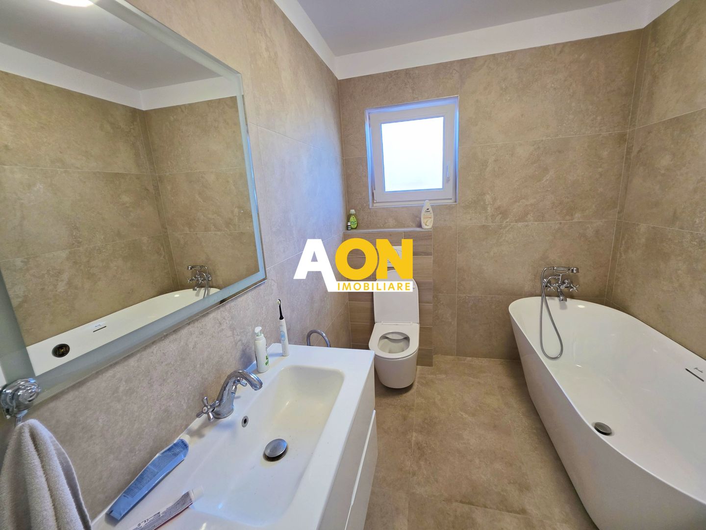 Casa noua la cheie, 4 camere, 3 bai, mobilata, 523 mp teren, Cetate - Poză 13