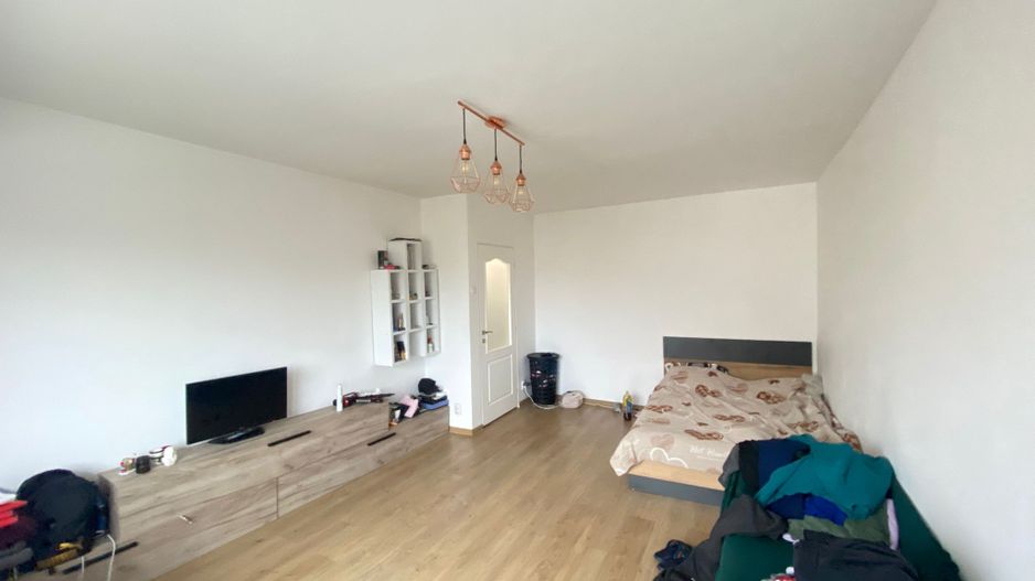 Garsonieră renovată complet, mobilată – Zona Lujerului V6 - Poză 1