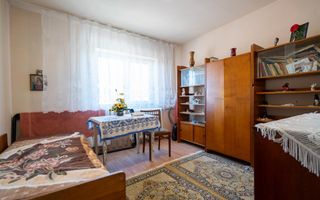 APARTAMENT CU 3 CAMERE DECOMANDAT ZONA ROGERIUS - Poză 3