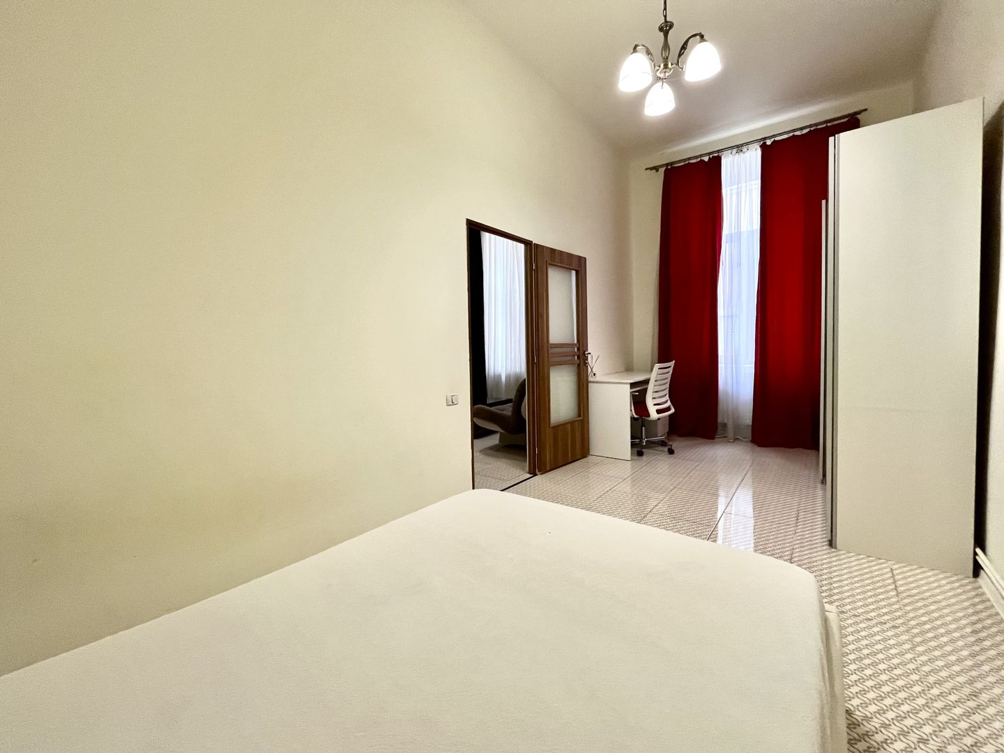 Un colț de istorie cu confort modern, zona Central- Piața Libertății - Poză 15