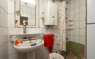 Piata Victoriei Mihalache stradal Corp Casa monument curte comuna - Poză 9