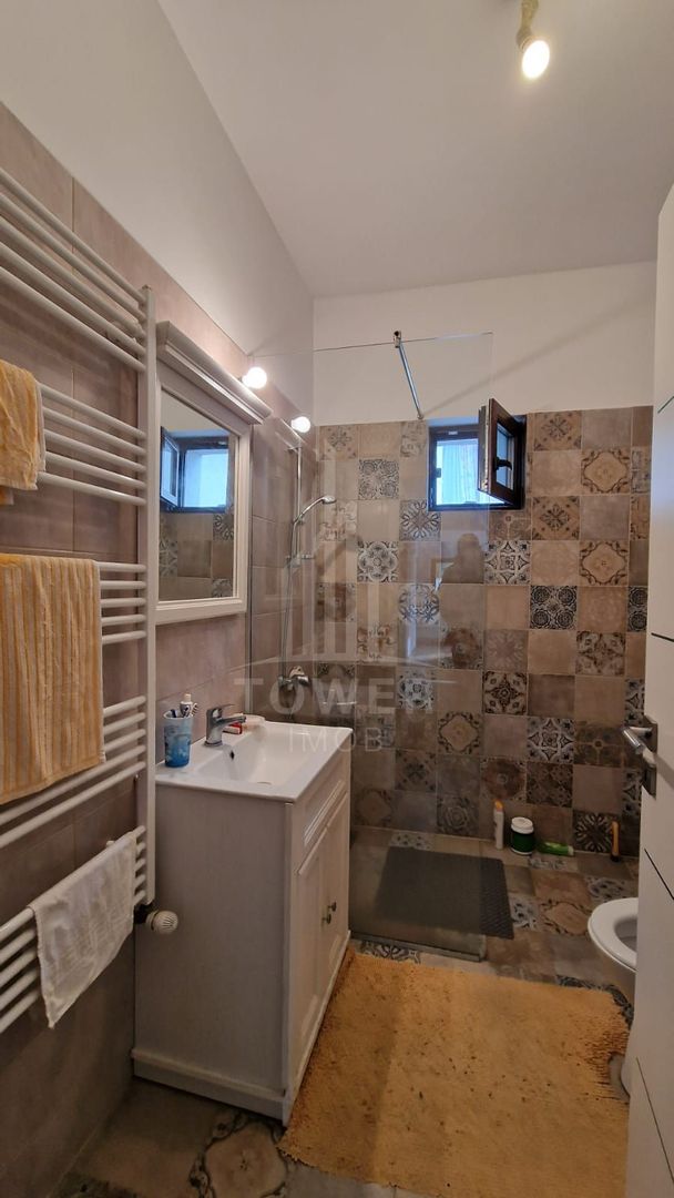 Casa individuala 10 camere Calea Poplacii - Poză 8