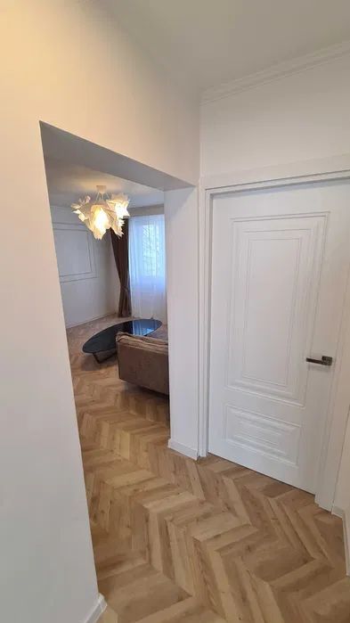 APARTAMENT SUPERB 3 CAMERE DOROBANTI - Poză 7