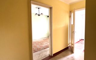 🏡 Apartament 2 camere, etaj 3, stradal – zonă excelentă Micro 40 - Poză 5