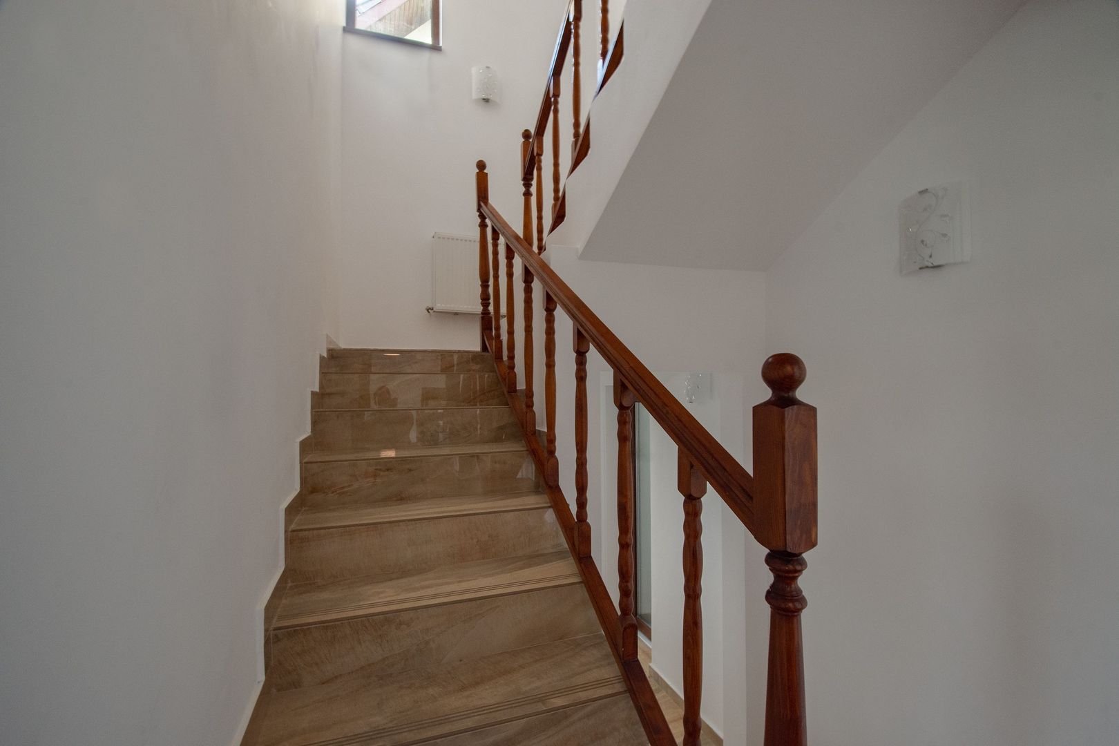 Casa/Vila cu 6 camere ideala rezidential/comerical Ciarda COMISION 0% - Poză 18