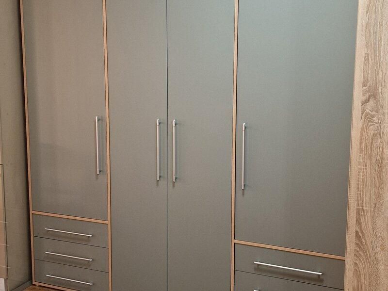 AP. 2 CAMERE CARTIERUL SOLAR, LOC PARCARE, CENTRALA, BUCATARIE INCHISA - Poză 5