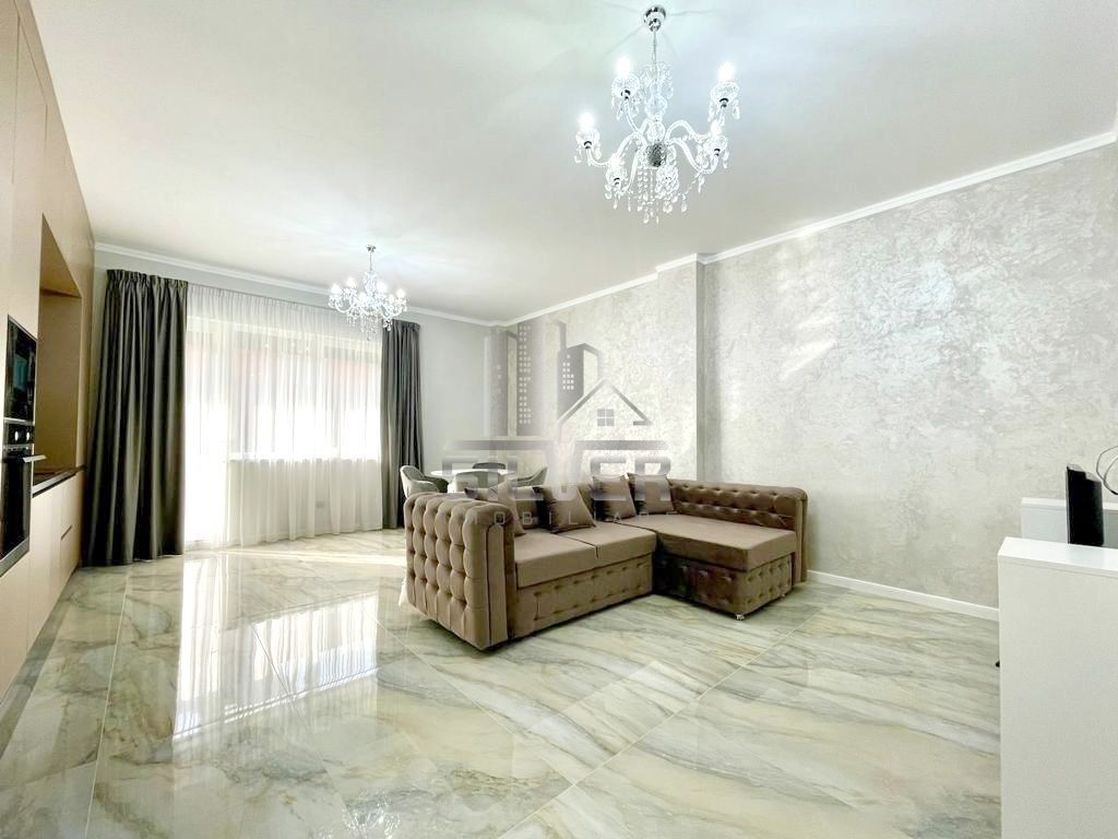 Apartament ultrafinisat la 3 minute de Baza Sportiva. - Poză 4