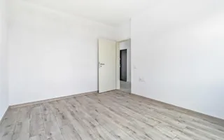 Apartament nou 3 camere si parcare Sanpetru Brasov - Poză 12