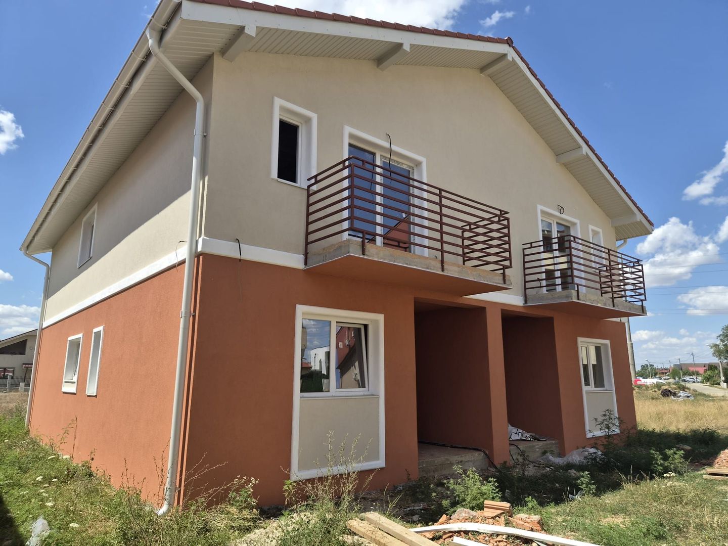 Casă Tip Duplex în Giroc – Confort, calitate și curte generoasă - Poză 2