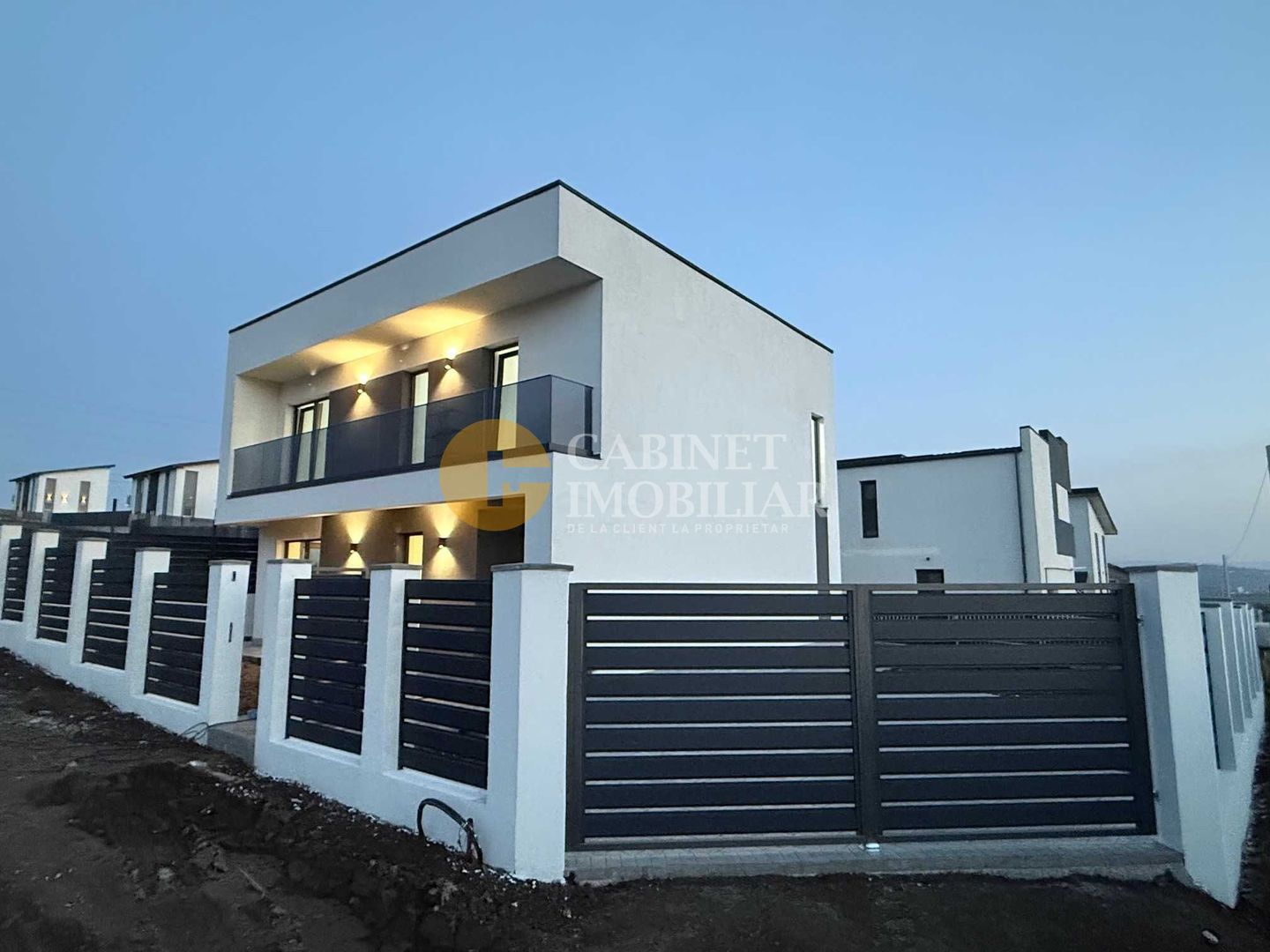 Casa individuala - 132 m2 utili - Miroslava - Poză 1