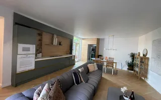 Casă parter, luminoasă, – vizavi de Spitalul Județean-369.000 EURO neg - Poză 18