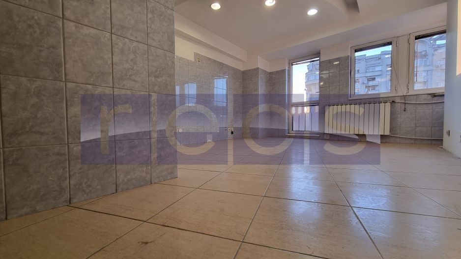 VANZARE SPATIU COMERCIAL | 15 CAMERE | ZONA UNIRII - Poză 34