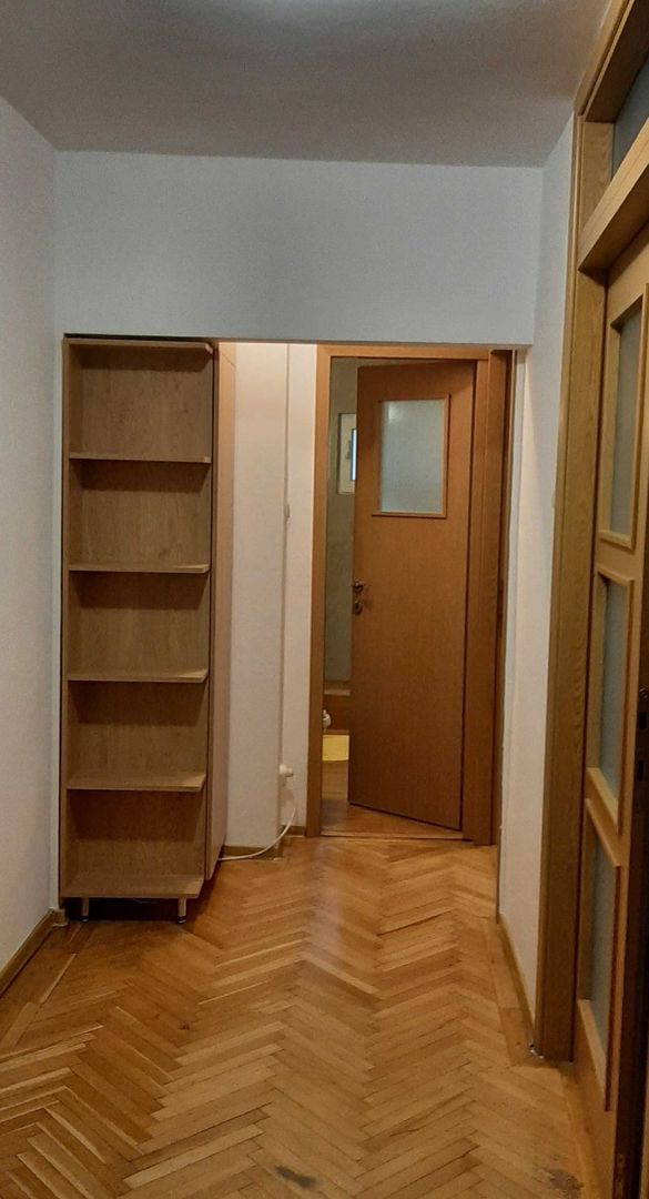 AP. 4 CAMERE TEIUL DOAMNEI, PARCARE, MASINA SPALAT VASE, METROU 15 MIN - Poză 7