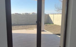 Duplex cu 4 camere in Dumbravita - Poză 11