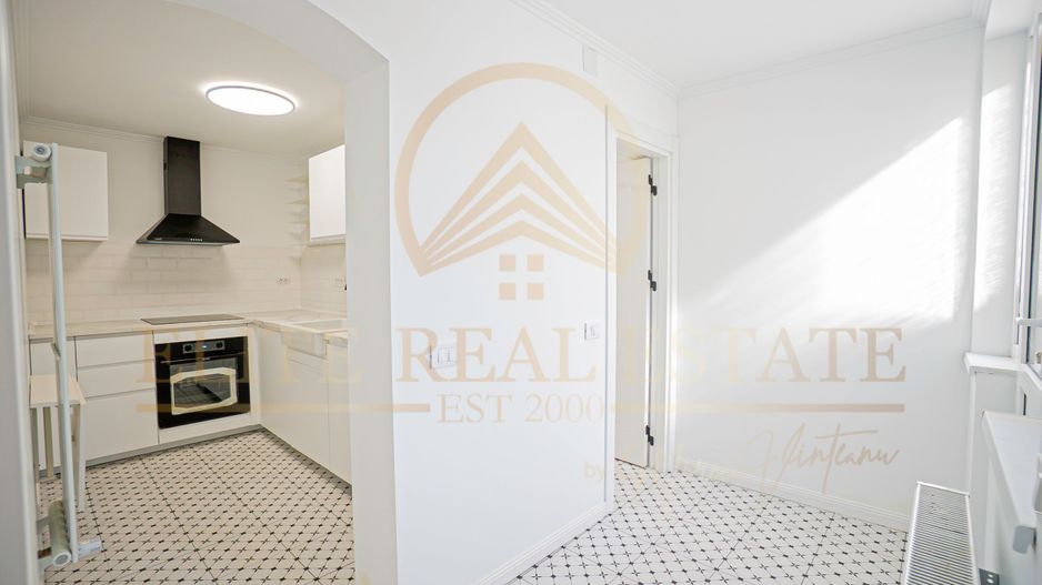 Centru - Tomis Mall - Casa individuala, renovata integral - Poză 9